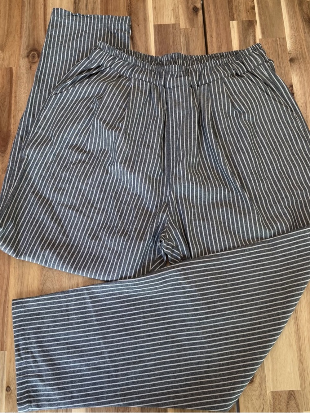 Striped Gray Women’s Elastic-Waist Pants 100% Linen